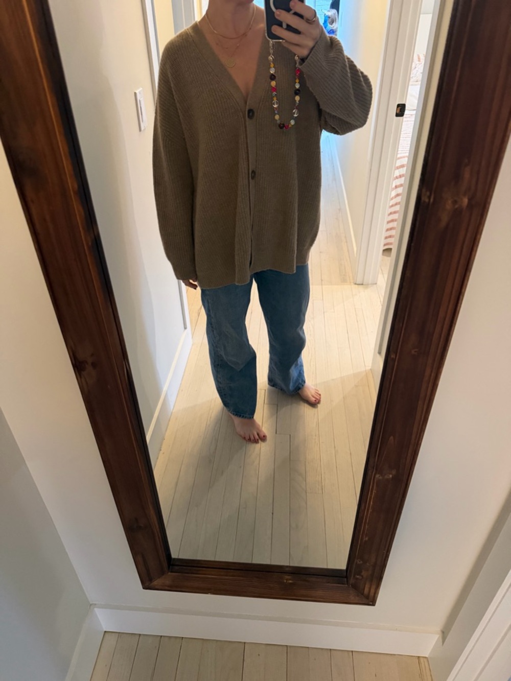 Jenni Kayne Cashmere Crewneck Sweater - Taupe - Picture 4 of 5